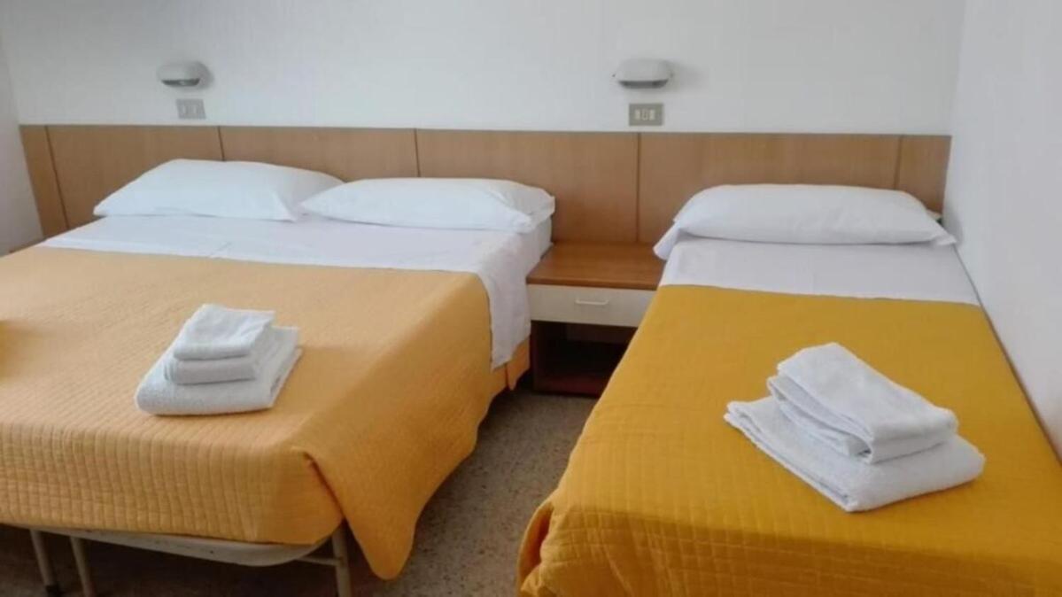 Hotel Ines Cesenatico Eksteriør bilde