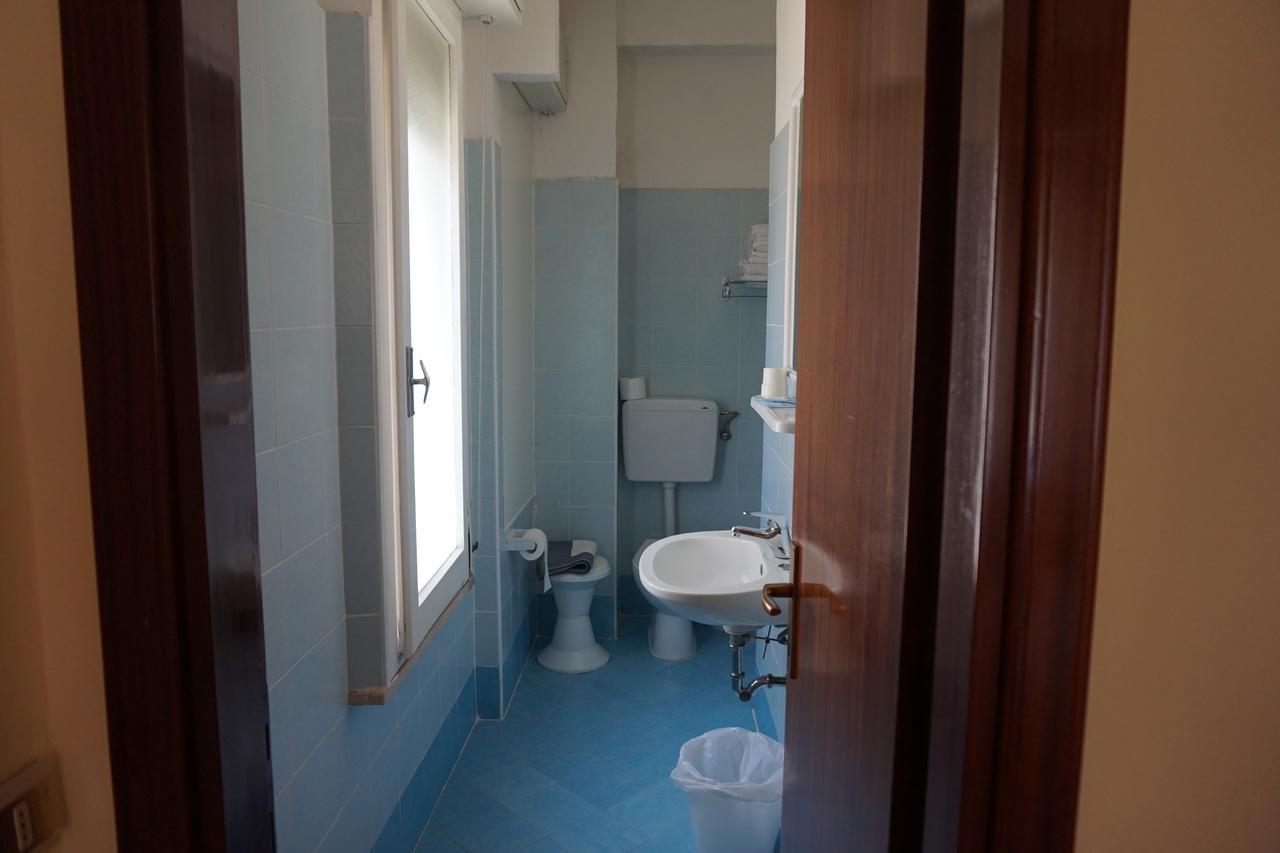 Hotel Ines Cesenatico Eksteriør bilde