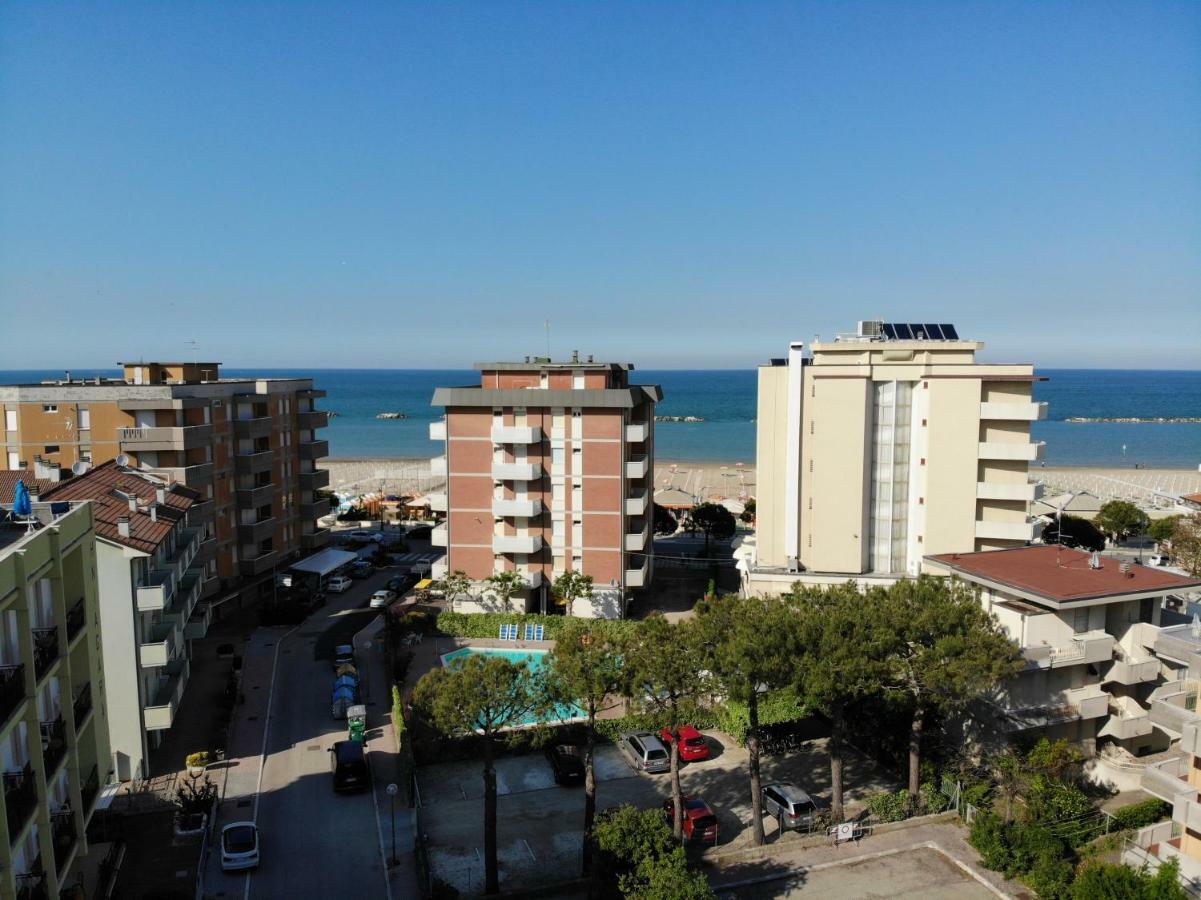 Hotel Ines Cesenatico Eksteriør bilde